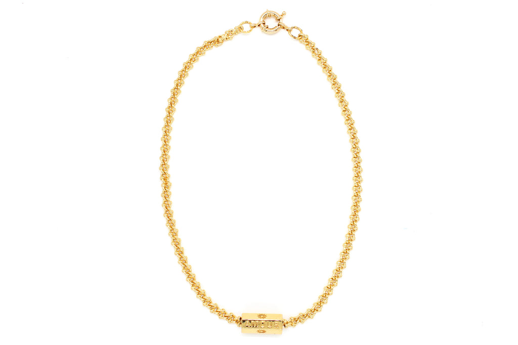 Amour Necklace
